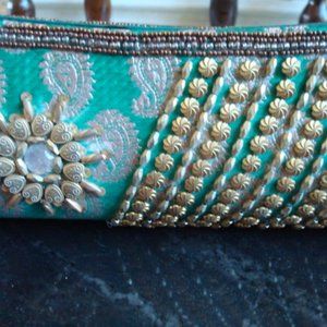 NEW GREEN BEADED PURSE/CLUTCH